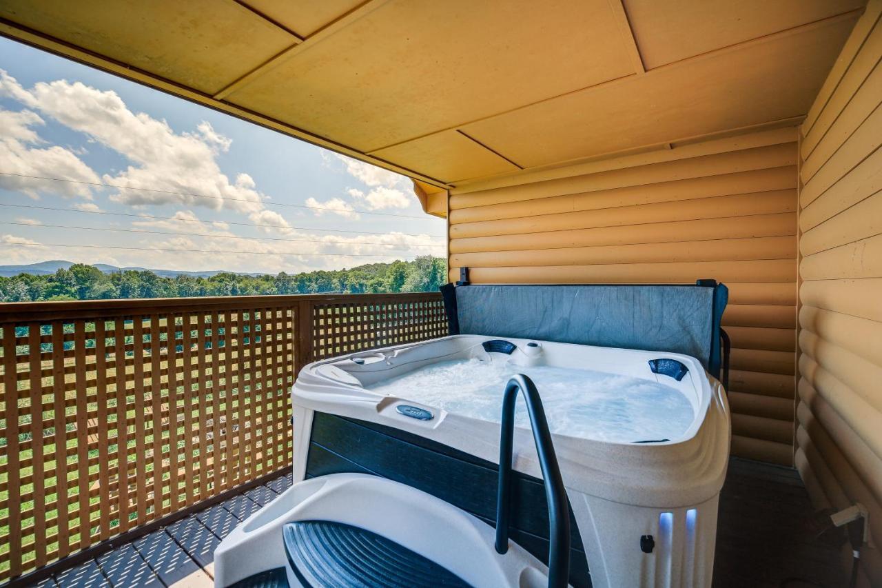 Blue Ridge Mountain Cabin With Views And Hot Tub Villa Sparta Eksteriør billede